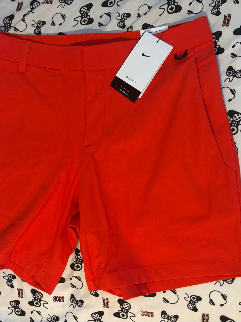 Nike 24.7  men’s red golf shorts Size 30’’ Perfect Stretch 6" Golf Shorts